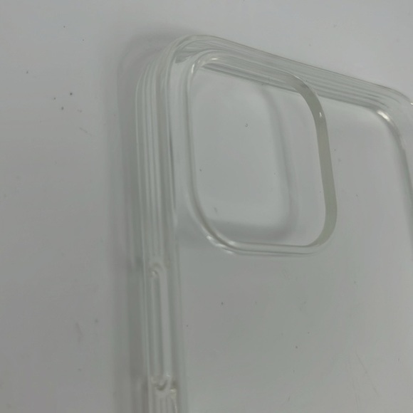 Premium Clear Case with Raised Camera Protection for iPhone 12 Pro Max - Picture 3 of 4